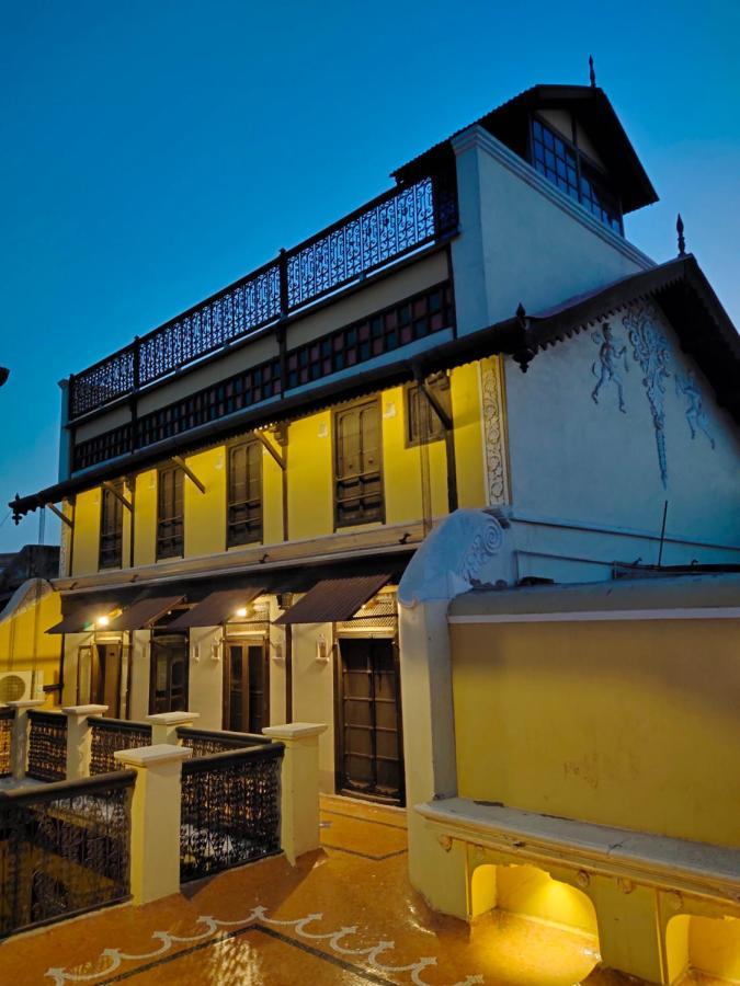 Deewanji Ni Haveli Panzió Ahmadábád Kültér fotó