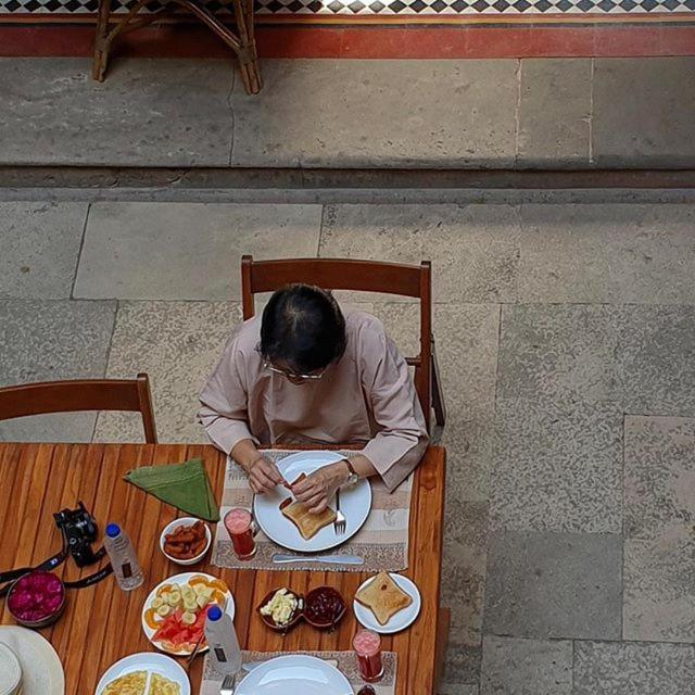 Deewanji Ni Haveli Panzió Ahmadábád Kültér fotó