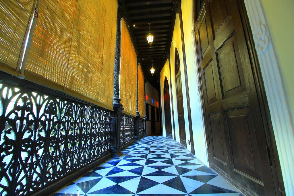 Deewanji Ni Haveli Panzió Ahmadábád Kültér fotó